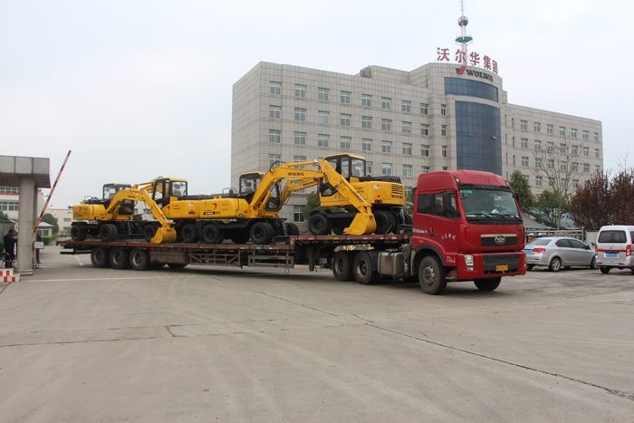 沃爾華集團4臺輪式挖掘機順利出口南非 沃爾華集團4臺輪式挖掘機順利出口南非