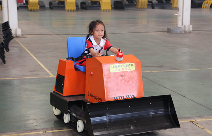 沃爾華集團兒童游樂設備順利通過歐盟CE認證