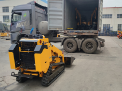 沃爾華集團一批滑移裝載機出口北美地區