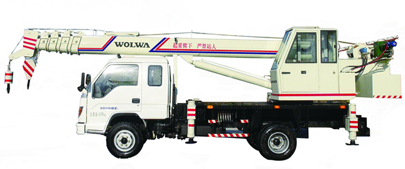 沃爾華GNQY-C8型8噸汽車吊產(chǎn)品實(shí)物圖