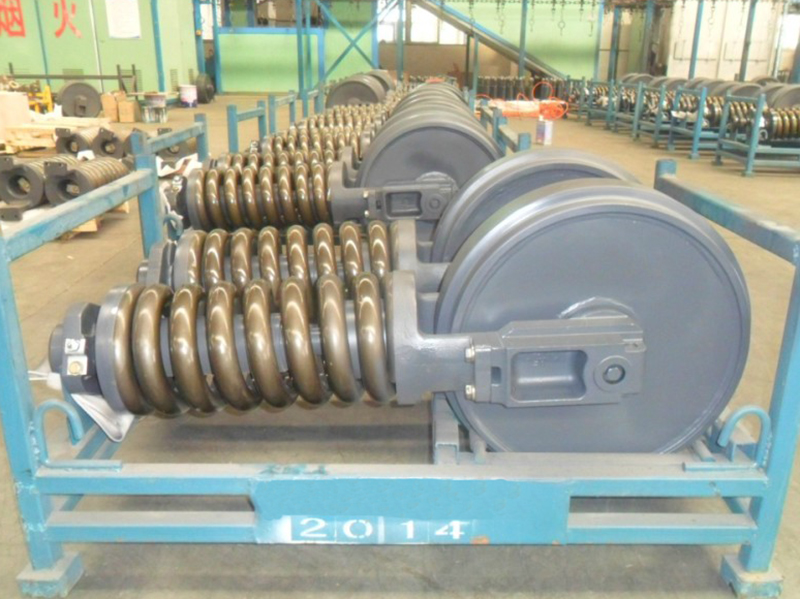 PC200漲緊引導輪總成圖片