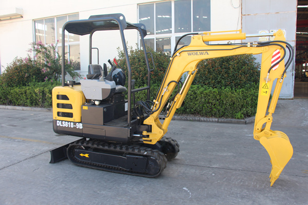 1.8噸高端微型挖掘機